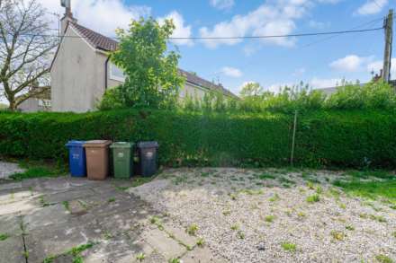 Sycamore Avenue, Johnstone Castle, PA5, Image 13