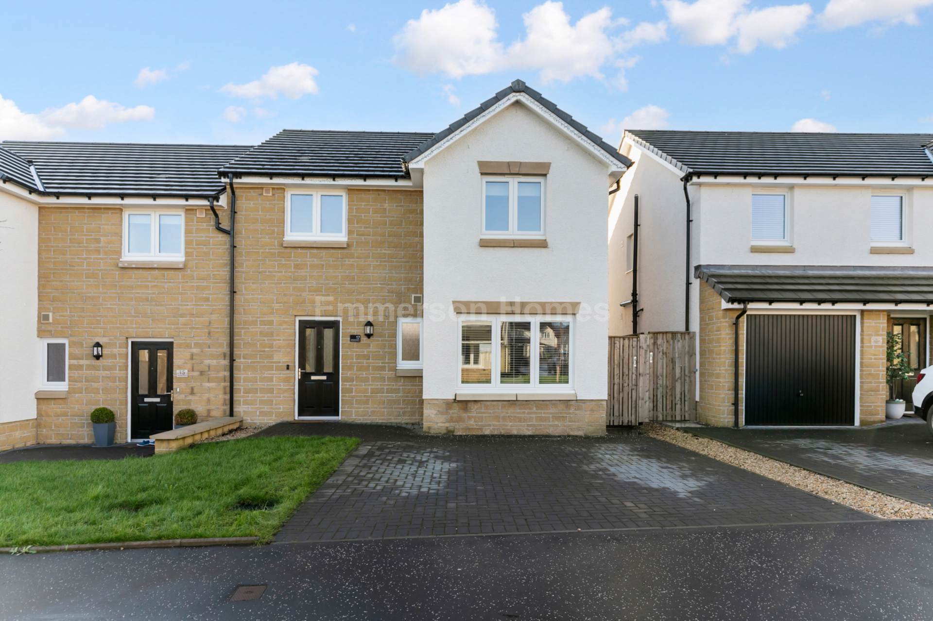 Broadford Place, Bishopton, PA7, Image 1