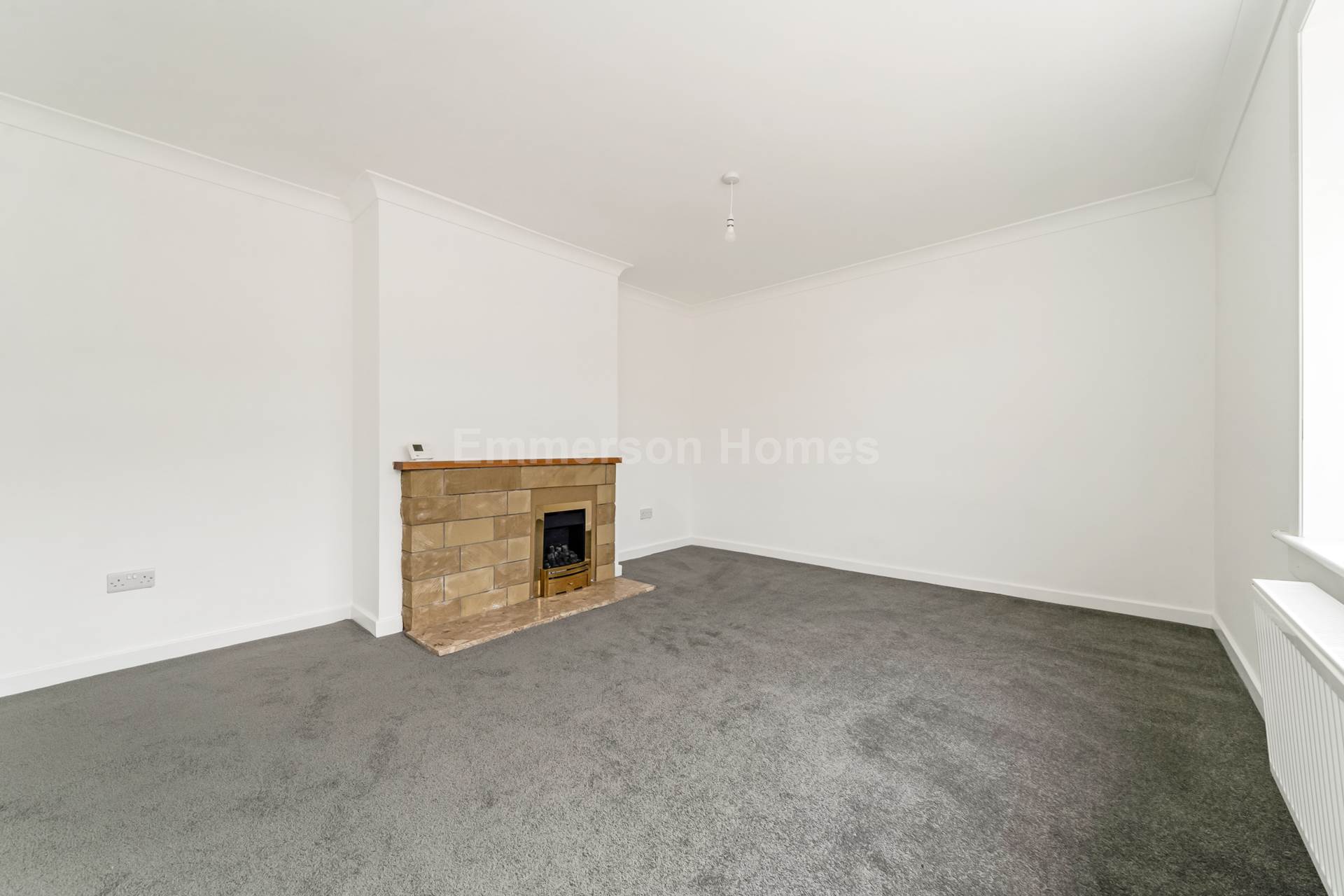 Ramsay Place, Johnstone, PA5, Image 3
