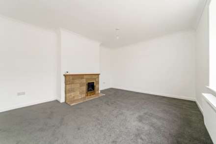 Ramsay Place, Johnstone, PA5, Image 3