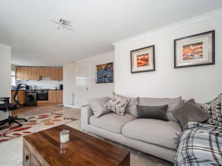 Osprey Crescent, Paisley, Image 4