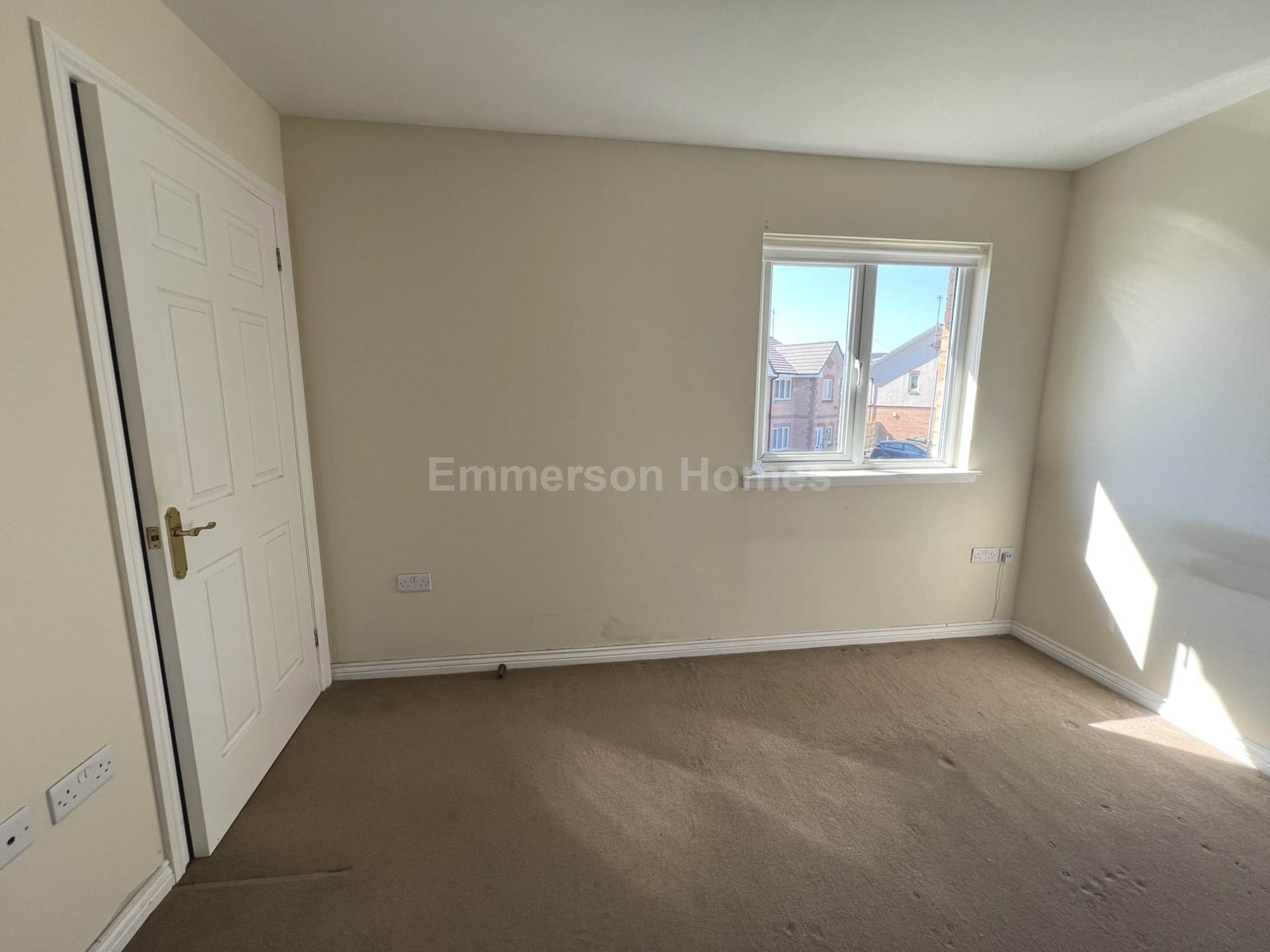 Ness Avenue, Johnstone, PA5, Image 7