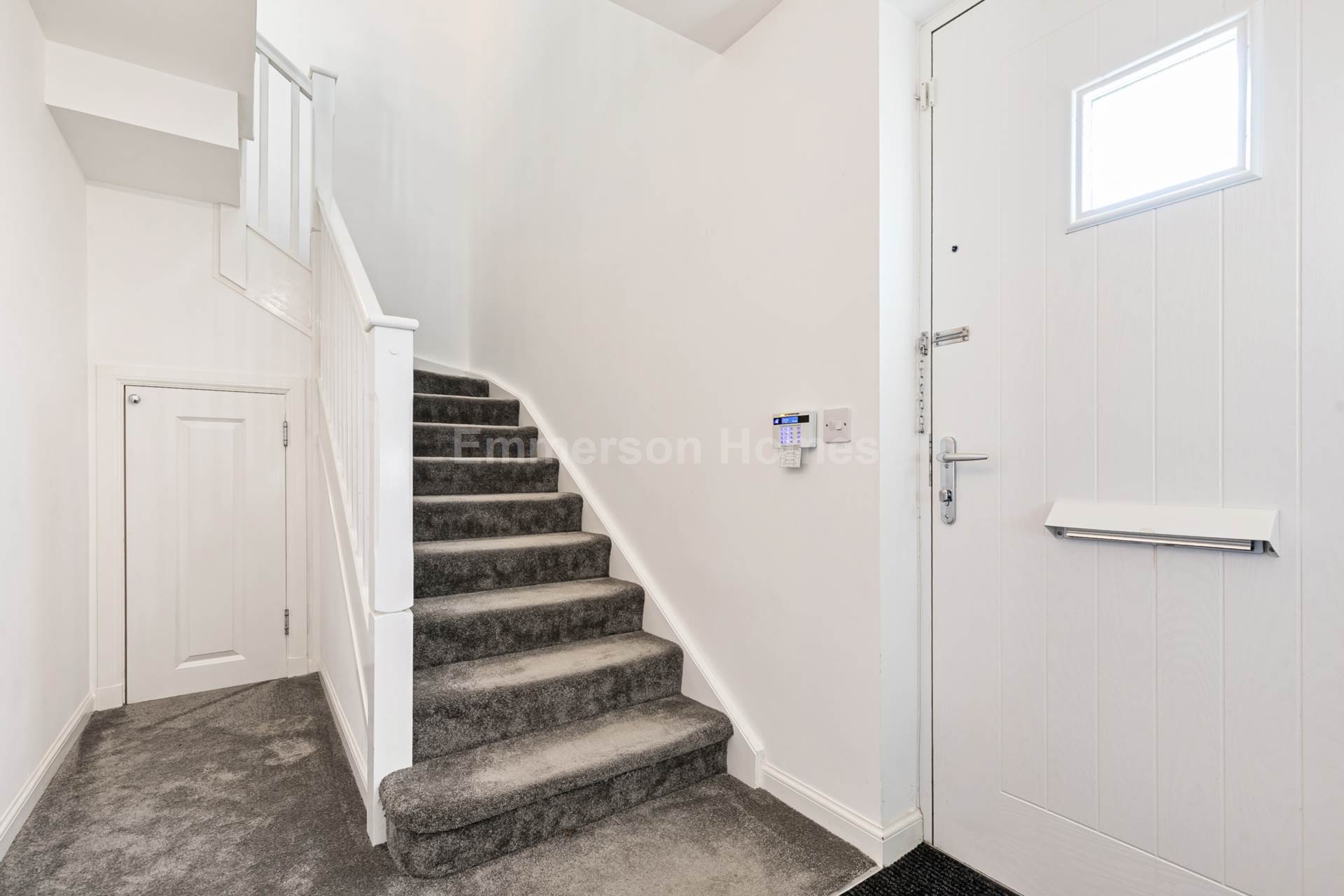 Cedarwood Gardens, Bishopton, PA7, Image 8