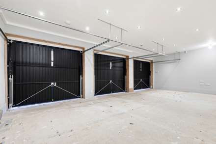 Cedarwood Gardens, Bishopton, PA7, Image 10