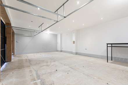 Cedarwood Gardens, Bishopton, PA7, Image 12