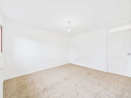 Clyde Place, Johnstone, Image 6