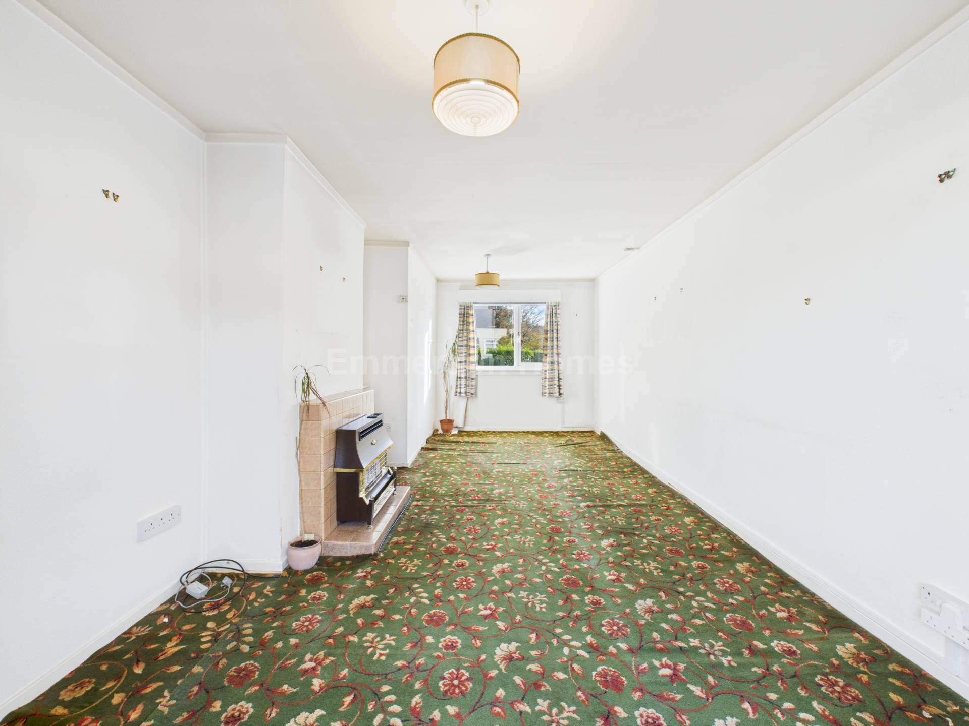 Ramsay Avenue, Johnstone, PA5, Image 2