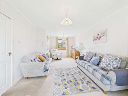 Linnet Avenue, Johnstone, PA5, Image 2