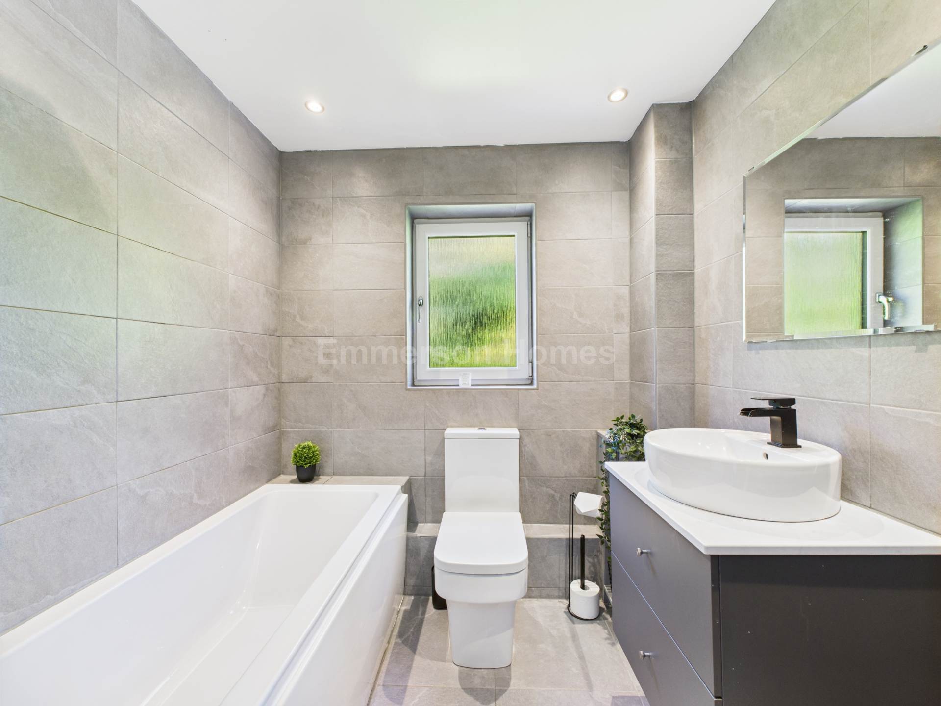 Stanely Grove, Paisley, PA2, Image 9