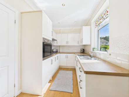 Meadowside Avenue, Elderslie, PA5, Image 4