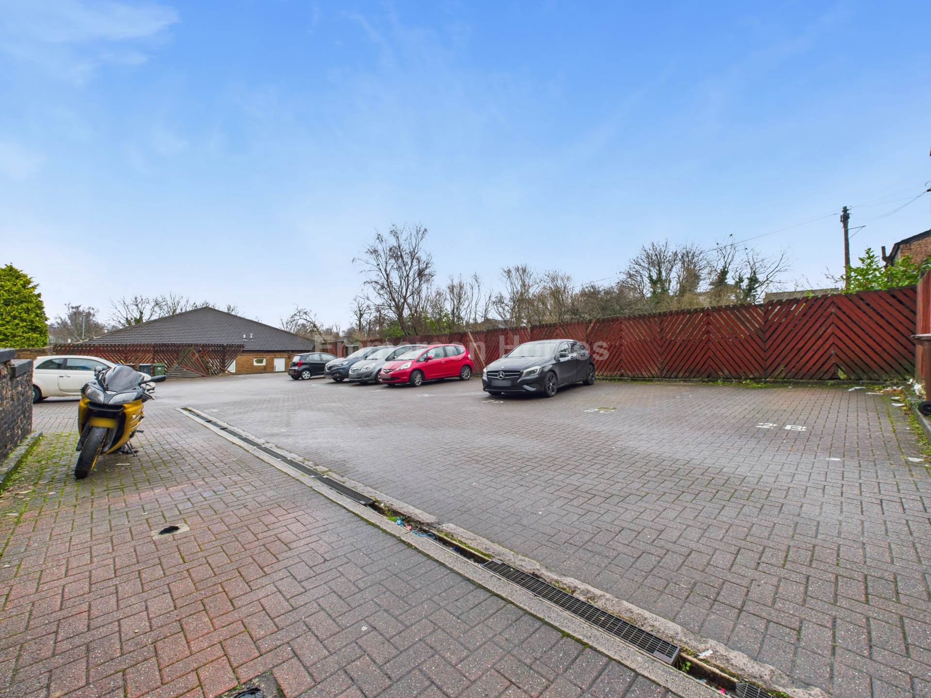 George Street, Johnstone, PA5, Image 12