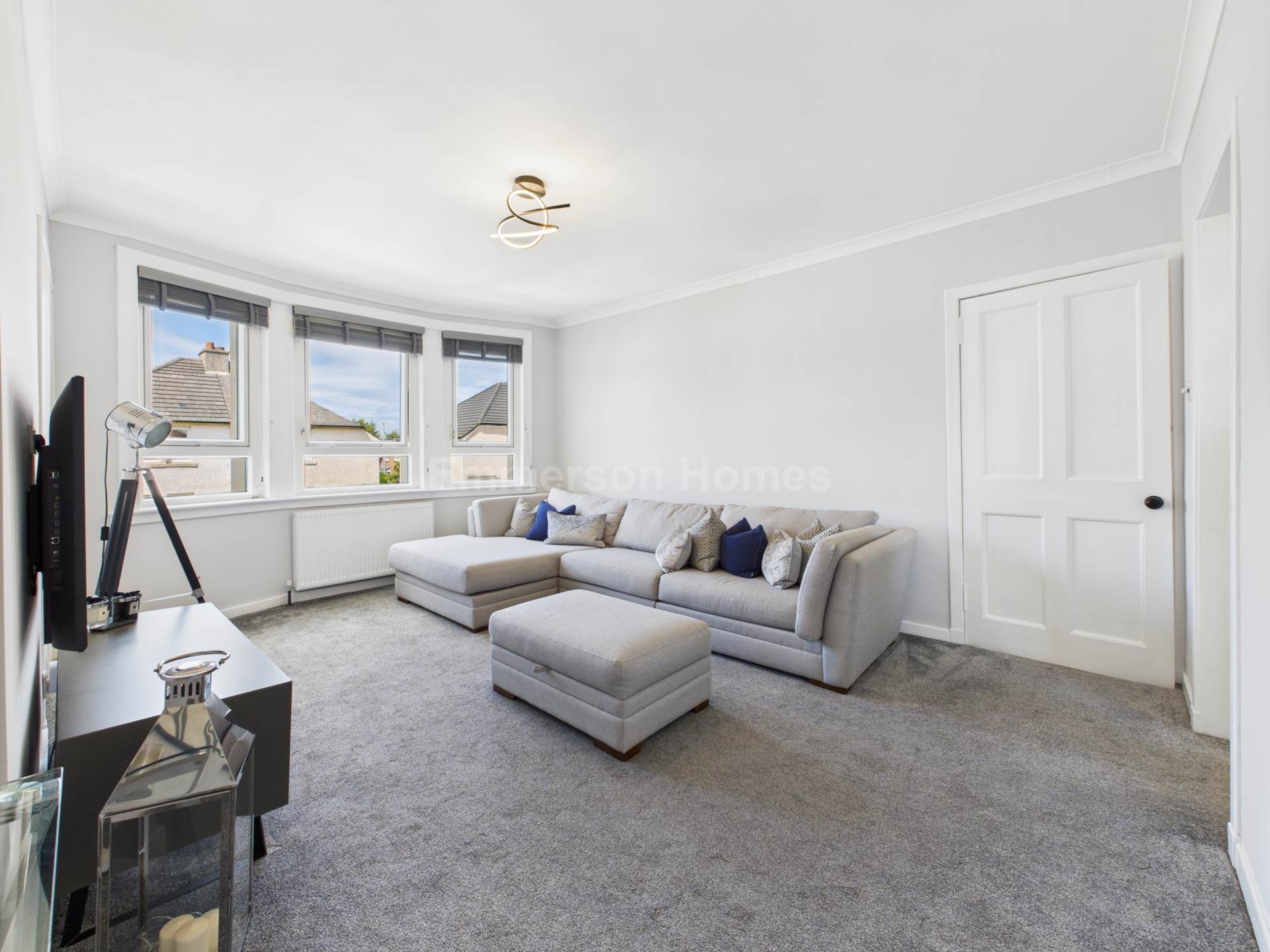 Whitehaugh Avenue, Paisley, Image 2
