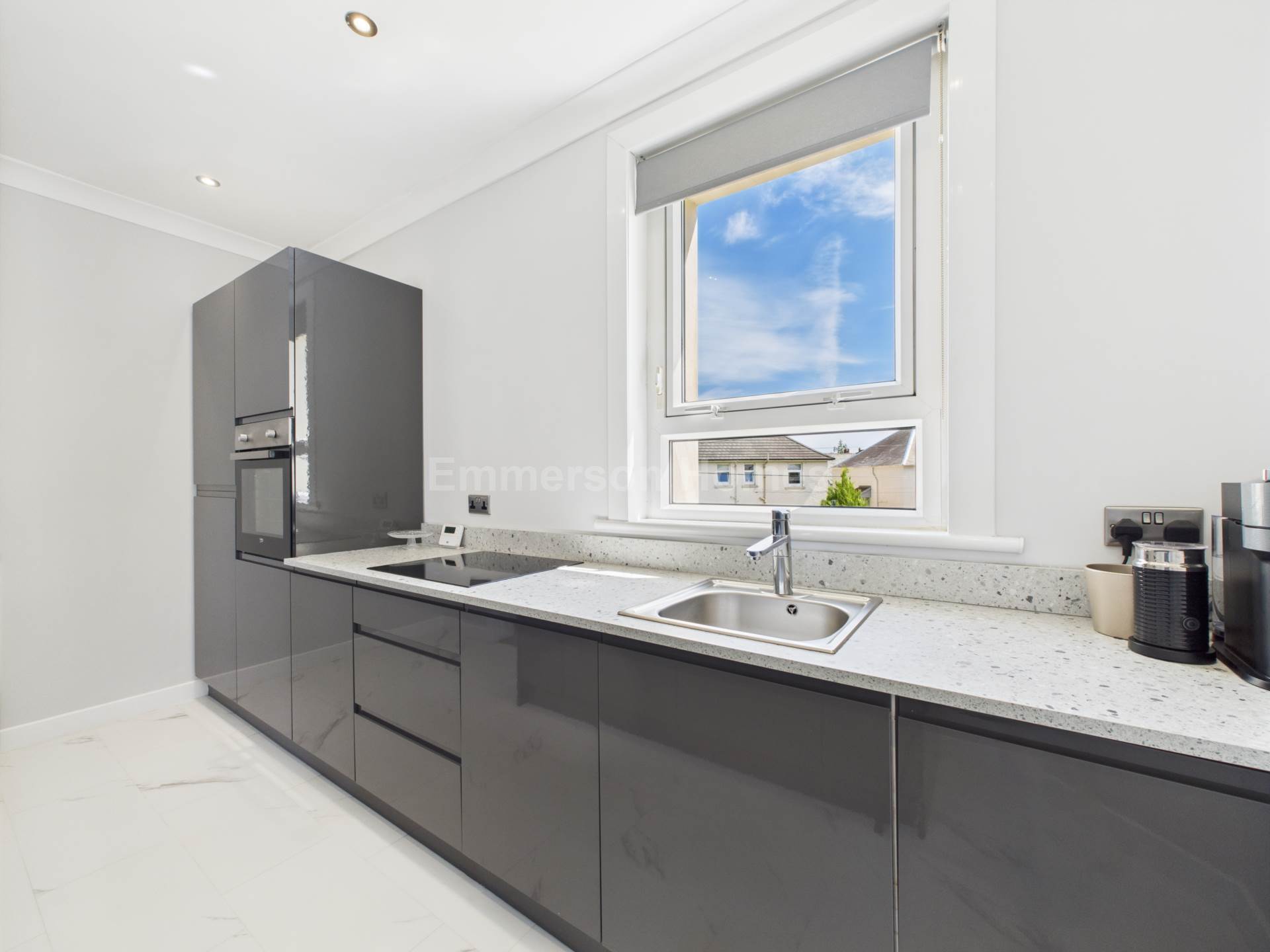 Whitehaugh Avenue, Paisley, Image 4