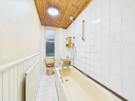 Ewing Street, Kilbarchan, PA10, Image 5