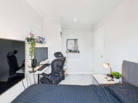 Scott Avenue, Johnstone, PA5, Image 20