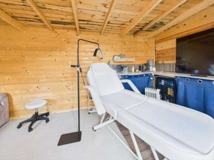 Scott Avenue, Johnstone, PA5, Image 23