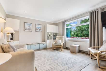 Woodlands Crescent, Johnstone, PA5, Image 2