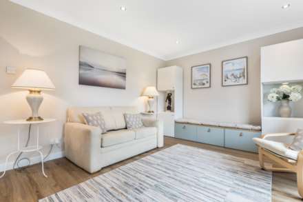 Woodlands Crescent, Johnstone, PA5, Image 3