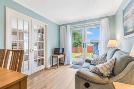 Woodlands Crescent, Johnstone, PA5, Image 6