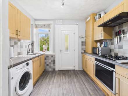 Ladeside Drive, Johnstone, PA5, Image 4