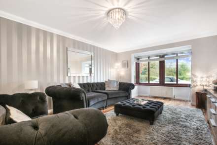 Patrickbank Wynd, Elderslie, PA5, Image 2