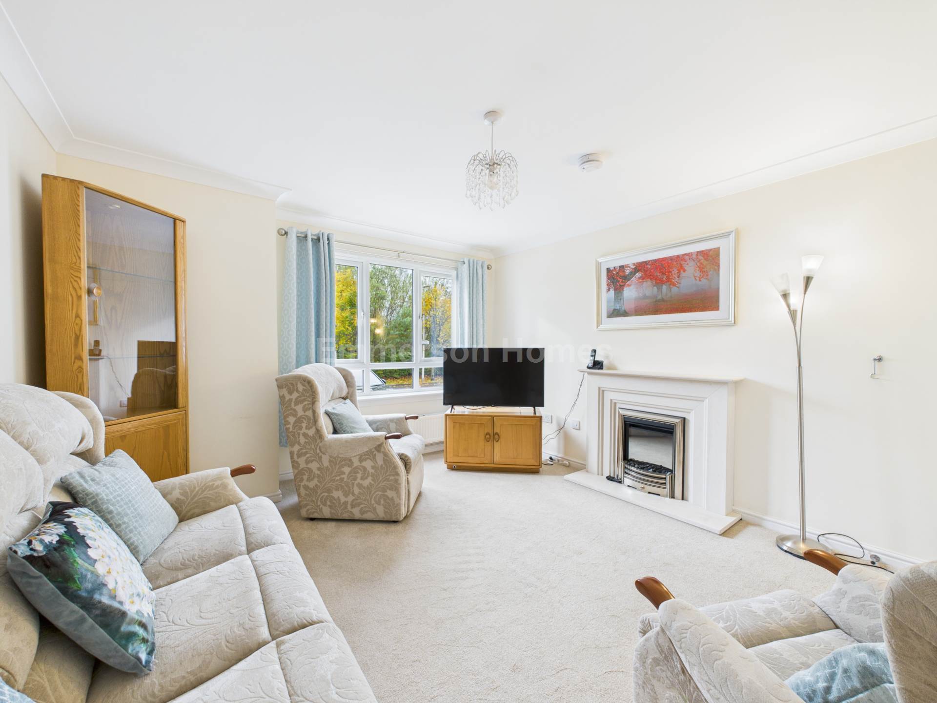 Hallhill Crescent, Johnstone, PA5, Image 2