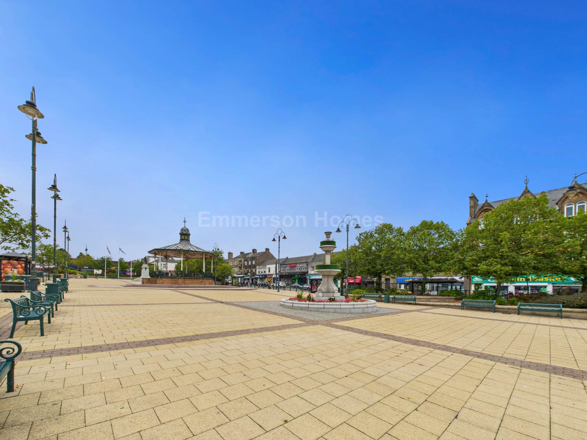 Houstoun Square, Johnstone, PA5, Image 13