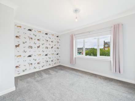 Houstoun Square, Johnstone, PA5, Image 10