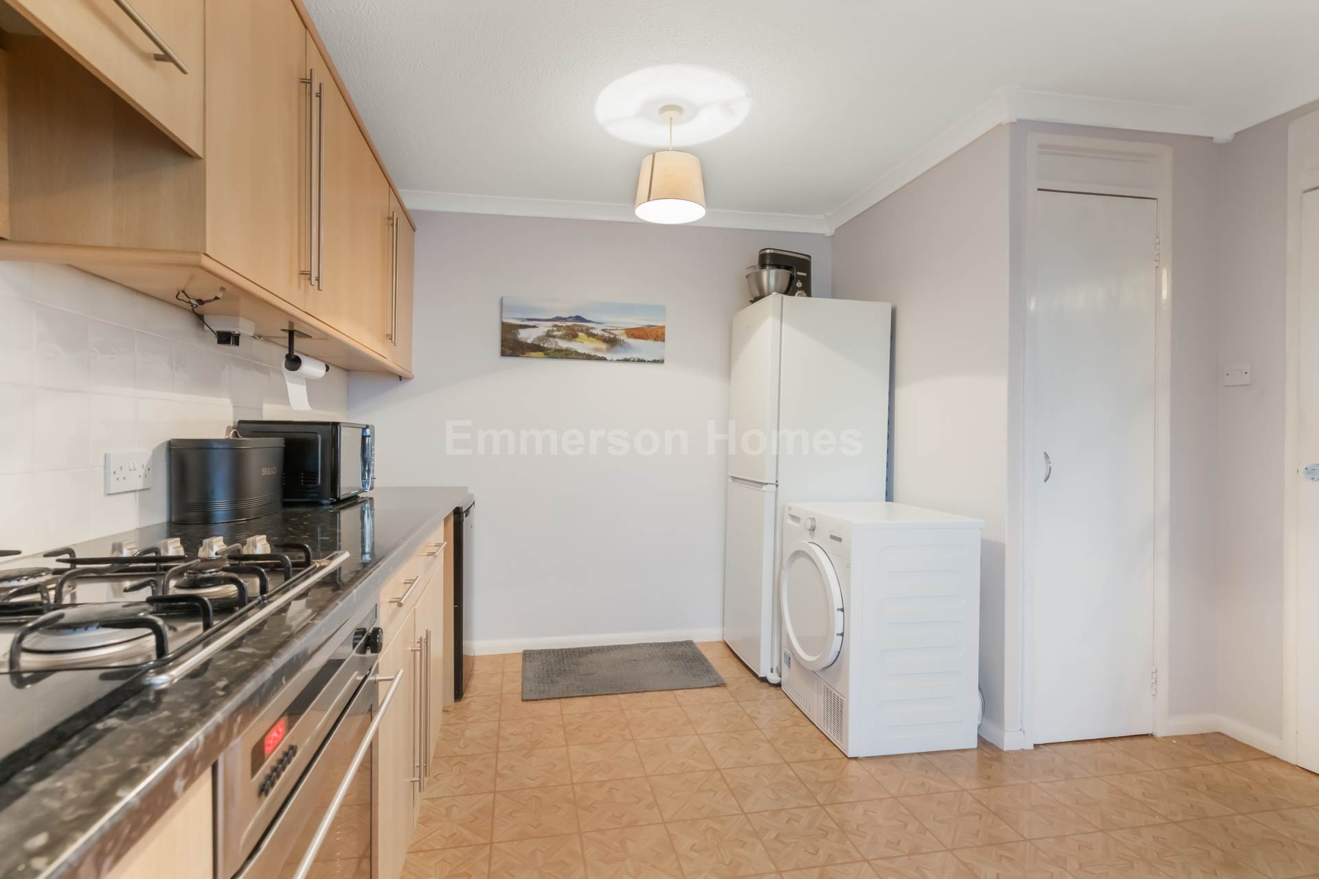 Portessie, Erskine, PA8, Image 7