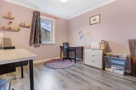 Portessie, Erskine, PA8, Image 13