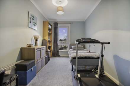 Portessie, Erskine, PA8, Image 15