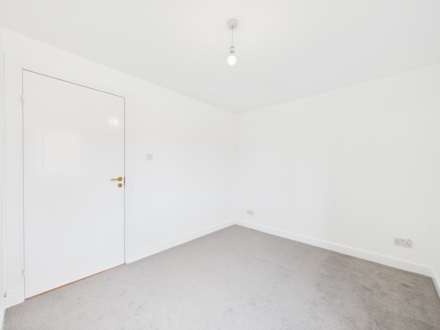Millstream Court, Paisley, PA1, Image 5
