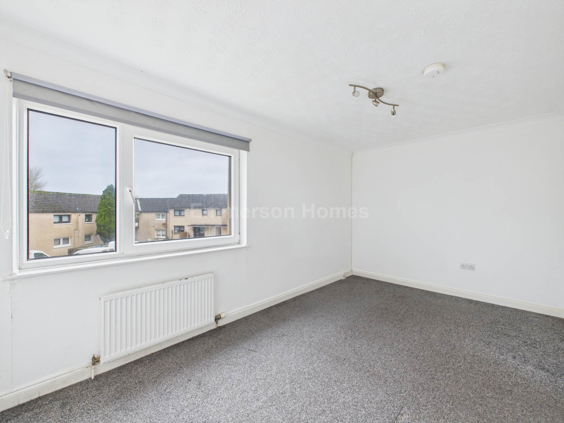 Thrush Place, Johnstone, Image 2