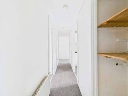 Thrush Place, Johnstone, Image 11