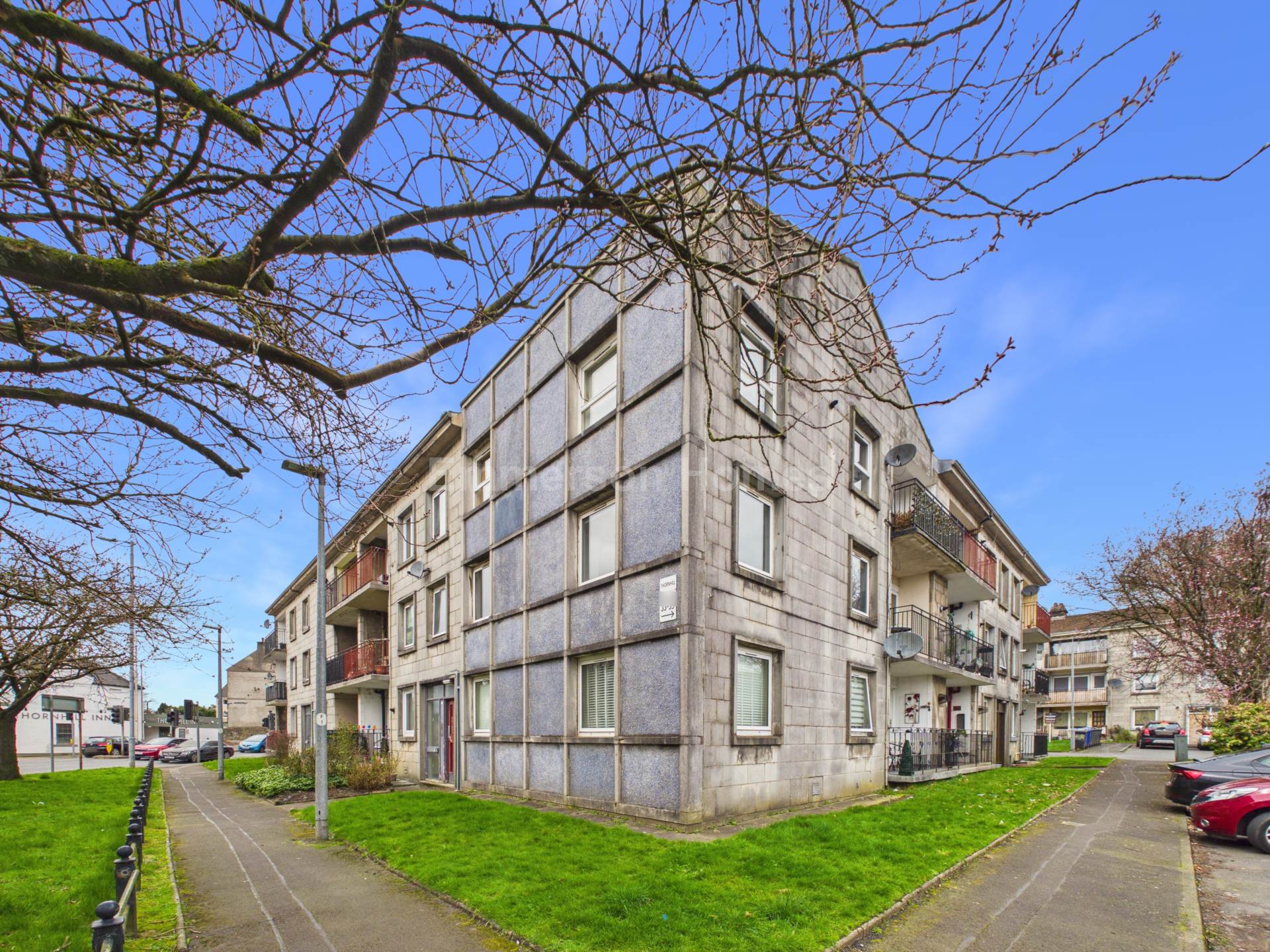 Thornhill, Johnstone, Image 1