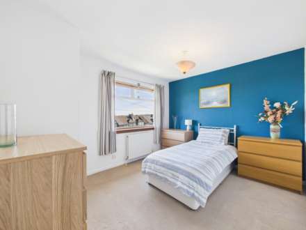 Fern Drive, Barrhead, Glasgow., Image 14