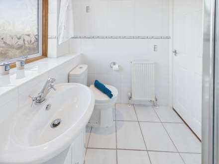 Fern Drive, Barrhead, Glasgow., Image 19