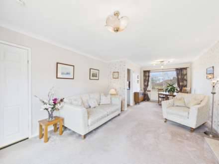 Fern Drive, Barrhead, Glasgow., Image 2