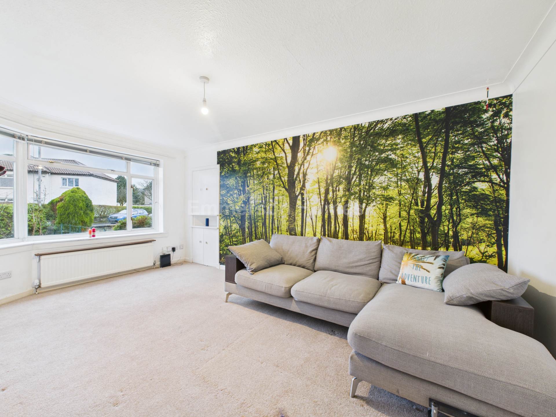 Windsor Crescent, Elderslie, PA5, Image 2