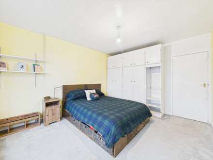 Windsor Crescent, Elderslie, PA5, Image 14