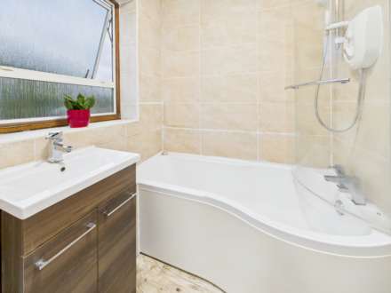 Windsor Crescent, Elderslie, PA5, Image 20