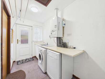 Fernleigh, High Kirk View, Johnstone, PA5, Image 15