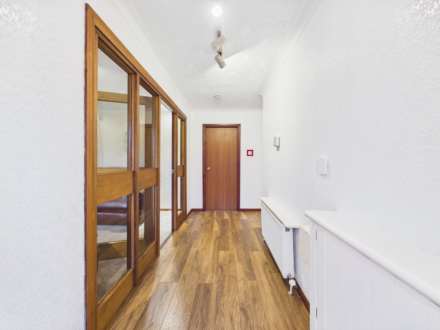 Fernleigh, High Kirk View, Johnstone, PA5, Image 20