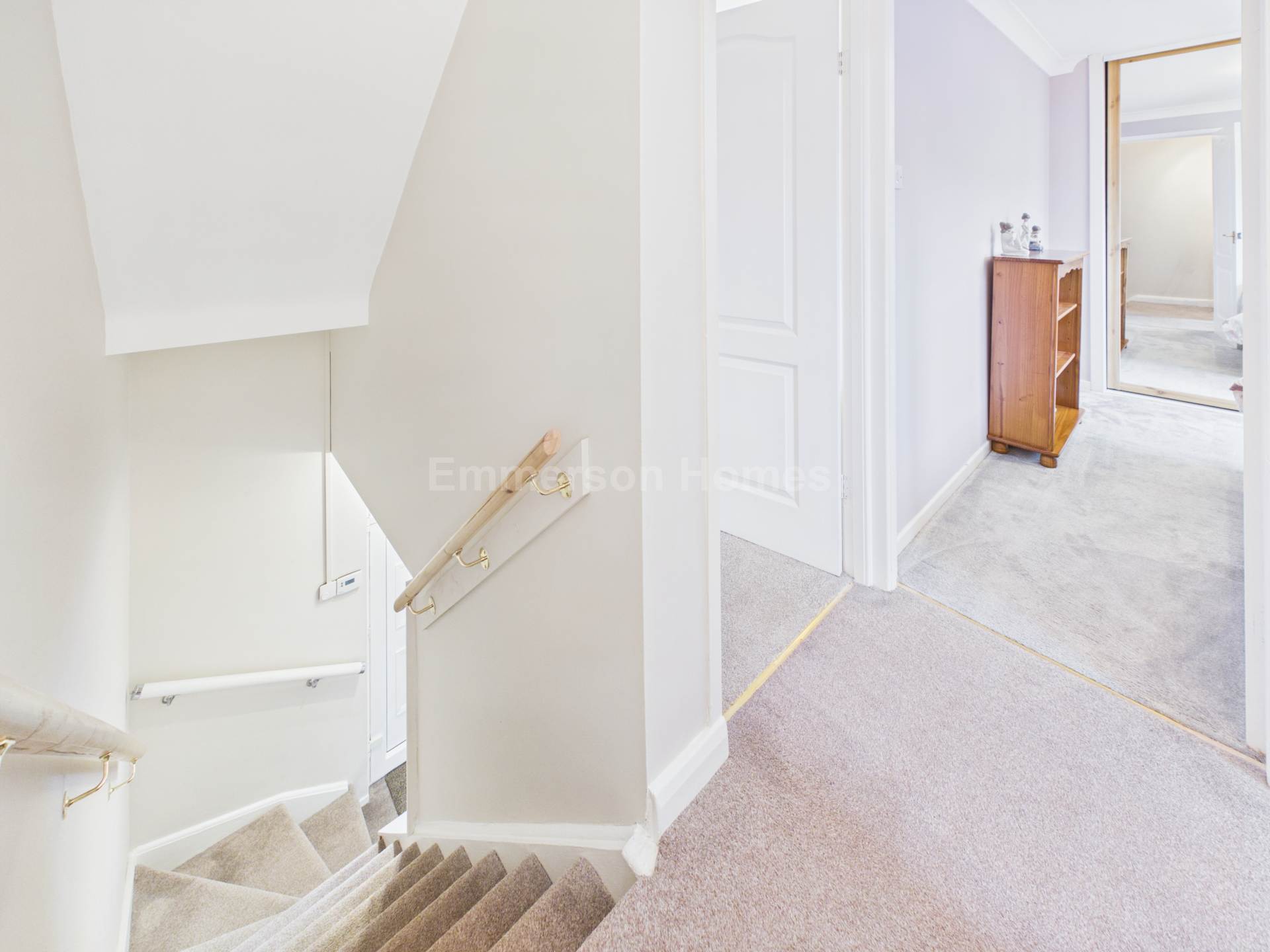 Hawthorn Avenue, Johnstone, PA5, Image 12