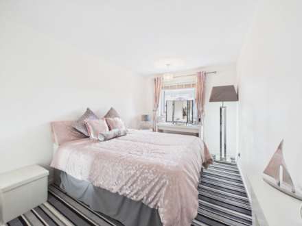Napier Terrace, Glasgow, G51, Image 14