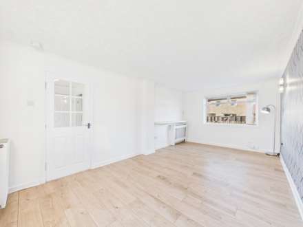 Tay Place, Johnstone, PA5, Image 3