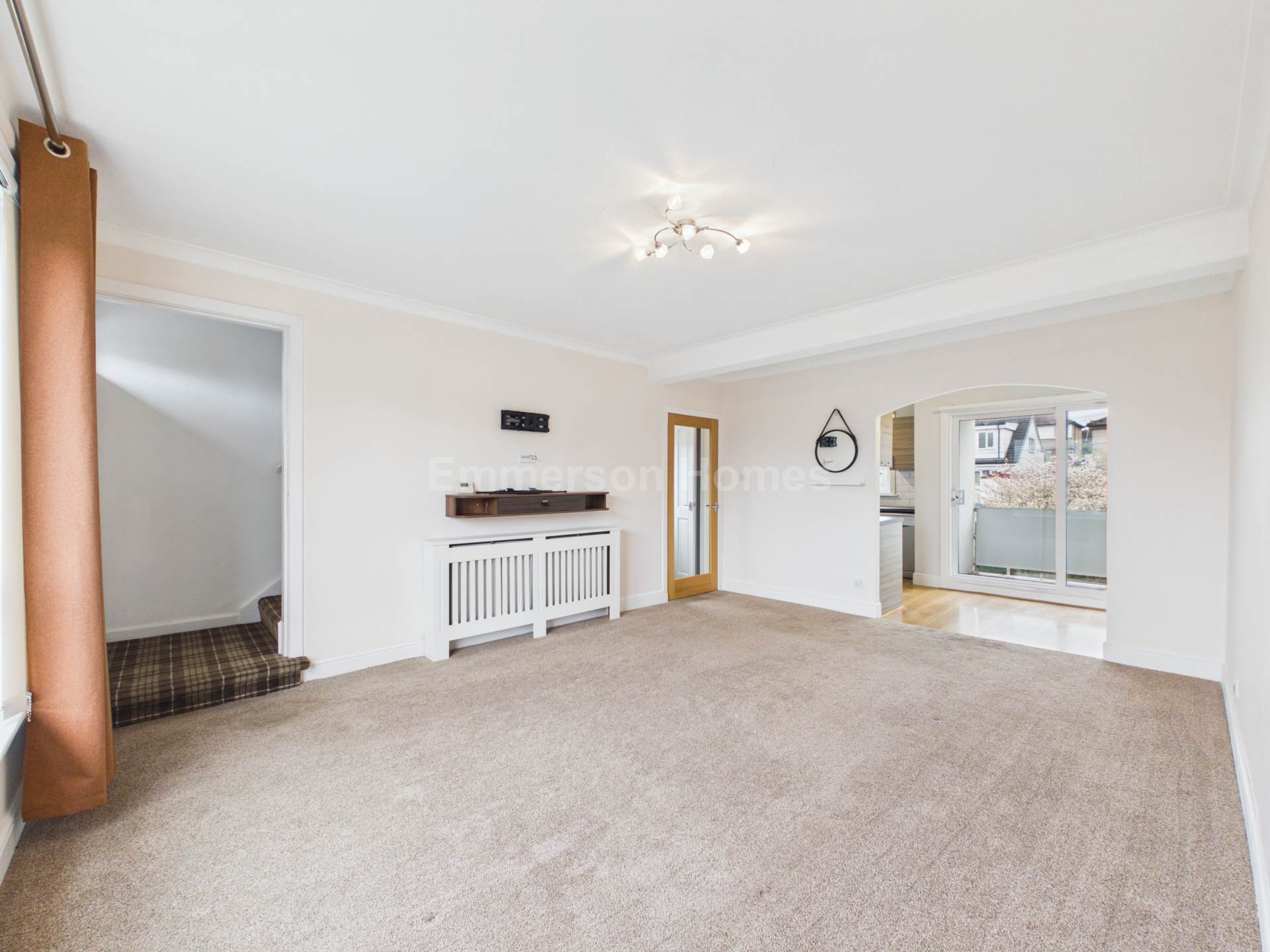 Dunvegan Avenue, Elderslie, PA5, Image 3