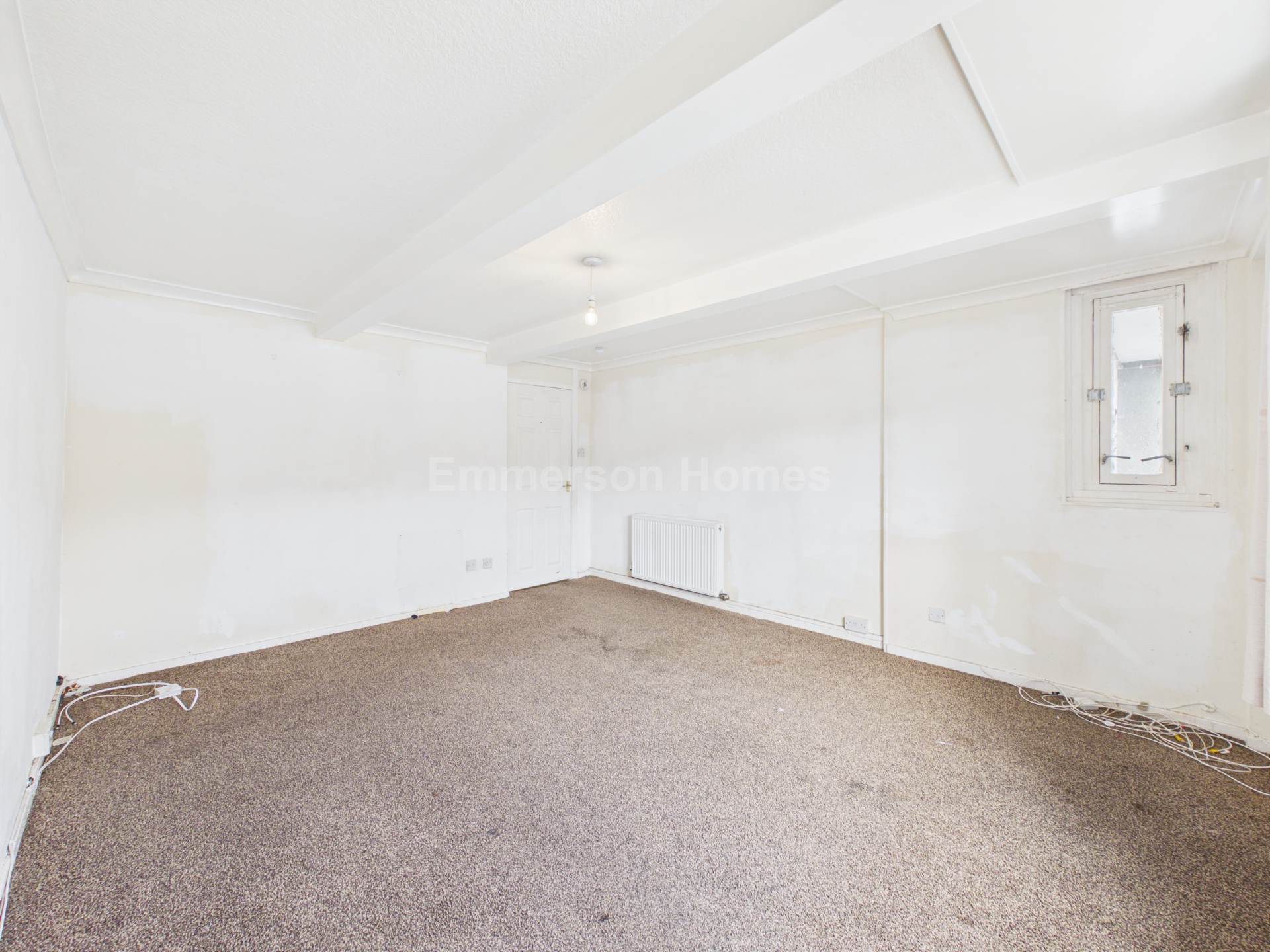 Maple Drive, Johnstone, PA5, Image 3