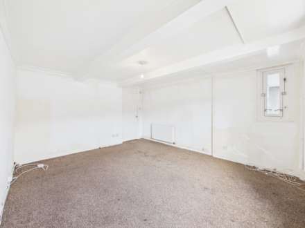 Maple Drive, Johnstone, PA5, Image 3