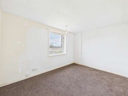 Maple Drive, Johnstone, PA5, Image 9